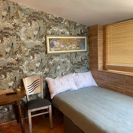 Art Luxury アパート *