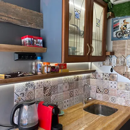 Art Luxury アパート